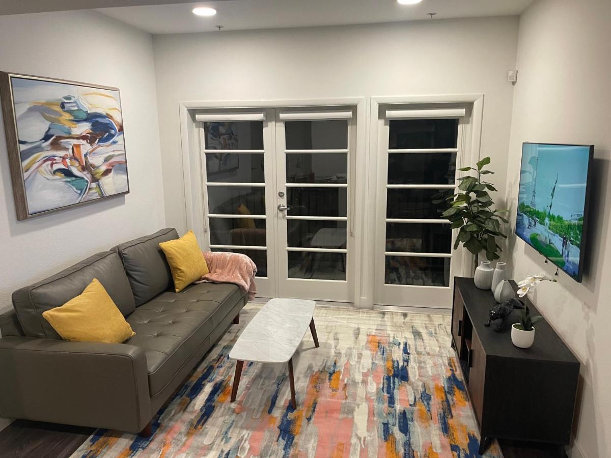 Lovely 2/2 Apartment In Heart Of Santa Monica With Free Parking Los Angeles Eksteriør billede