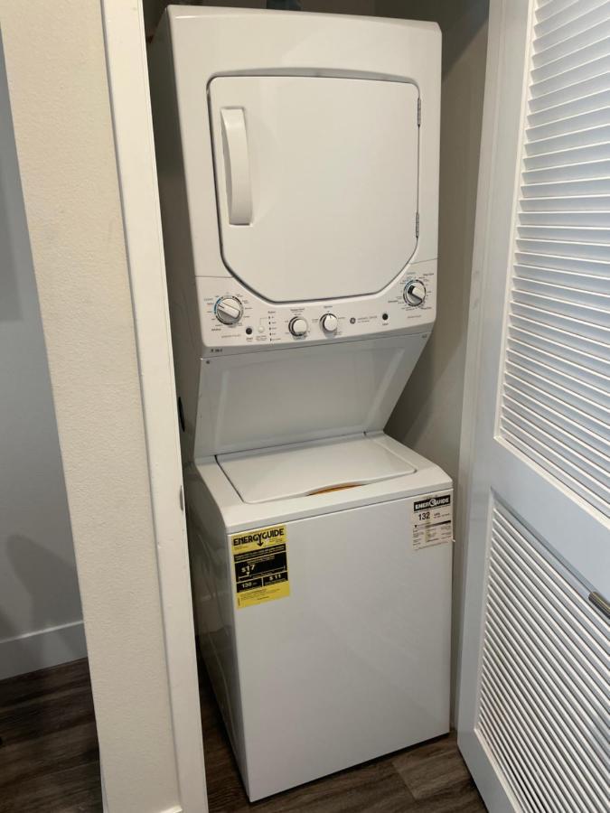 Lovely 2/2 Apartment In Heart Of Santa Monica With Free Parking Los Angeles Eksteriør billede